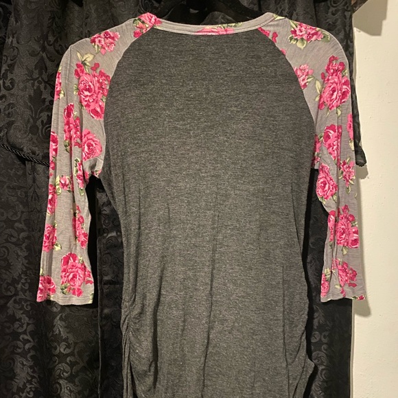 Rose Raglan Tee - Picture 5 of 7